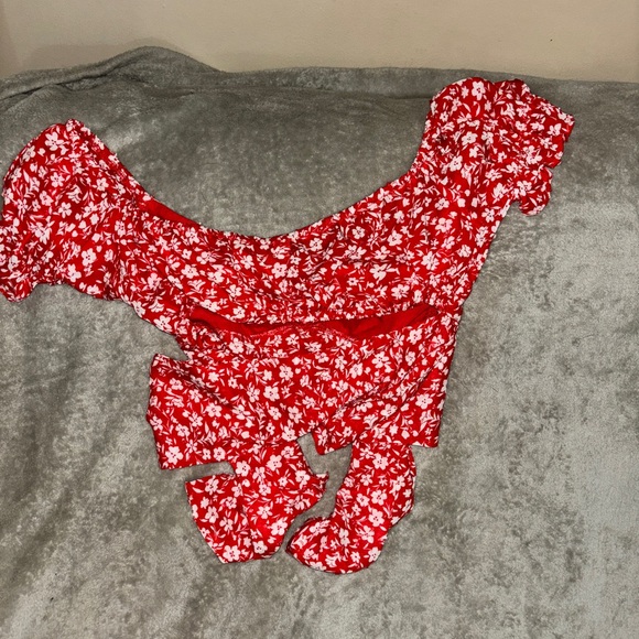 Top with wrap ties, by The Pants Store. size-small - Picture 6 of 10